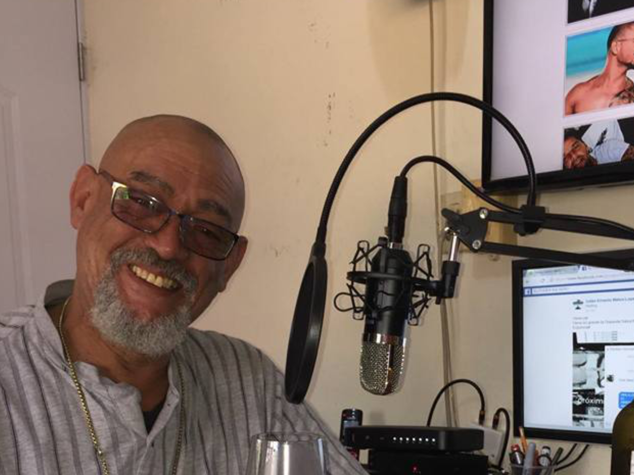 Salsa a mi estilo Geneva Latina Radio